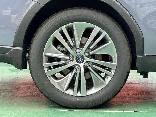 ★納車前に、当社の指定工場で納車前点検を行って納車しますので、安心してお乗りいただけます！もちろん、点検料は車両本体価格に含まれています！