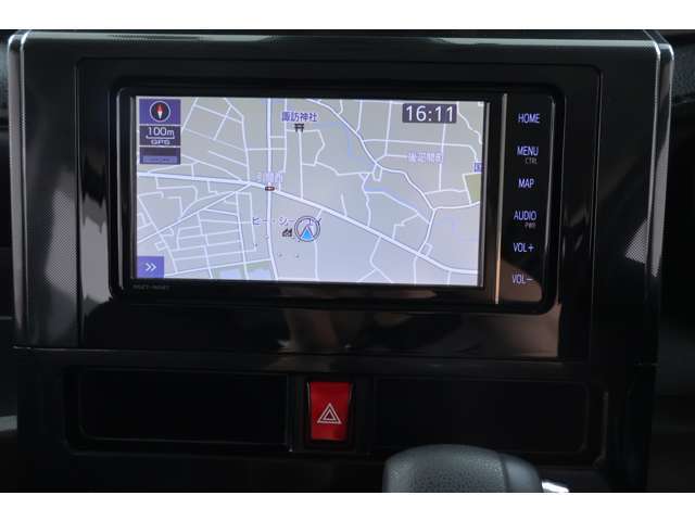 純正7インチナビ　フルセグTV☆大きな画面で見やすいです☆