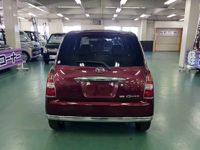 自社鈑金工場・自社整備工場完備！　納車後のアフターフォローもご安心ください！
