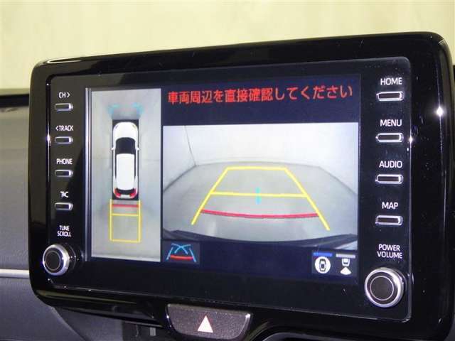 パノラミックビューモニターシステムが付いているので車の上から見た映像が確認できますよ。