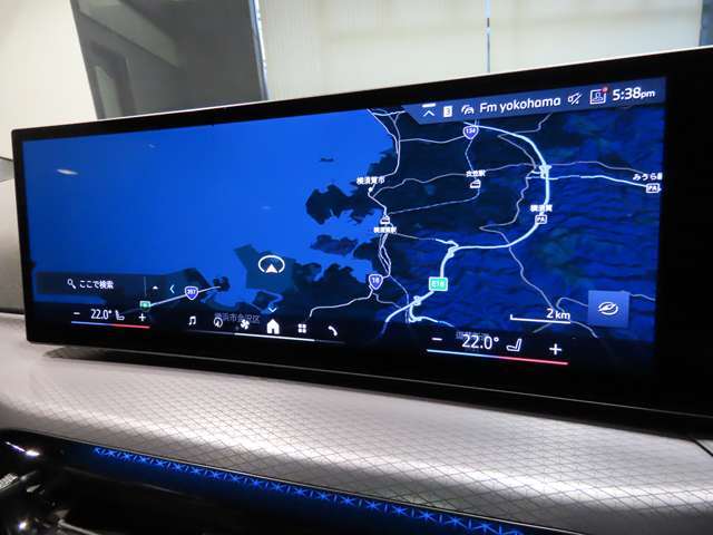 BMW iDriveナビゲーションシステム。ワイドで視認性に優れたスクリーン。