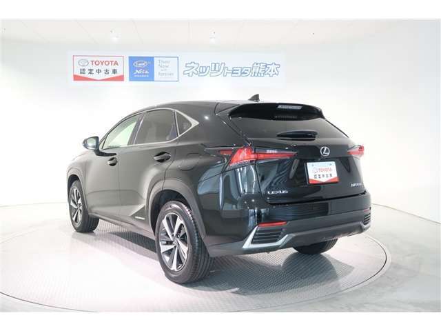 ☆ハイブリッド保証☆初年度登録から10年間、もしくは走行距離20万キロまでHV機構（HVバッテリー、モーター、補器類）の故障を保証しますので、中古でHV車は心配という方も安心してご購入頂けます！