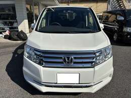 日本全国への納車も経験豊富な私たちにお任せ下さい！株ゼロと提携ネットワークと併せ、自社ローダーでの納車などもご自宅、またはご指定場所までOK！＊引取りにご来店の際は、車検証登録済みでお渡しとなります。
