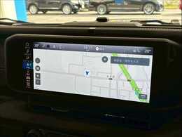 【純正12.3インチナビ】装備です！フルセグTVやBluetoothなど充実装備です！