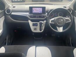 【インパネ全体】全方位で視界が広く、高い目線で運転もしやすいです！