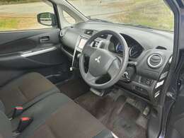 展示場には、雑誌に掲載されてない目玉車多数ございます。一度ご来店ください