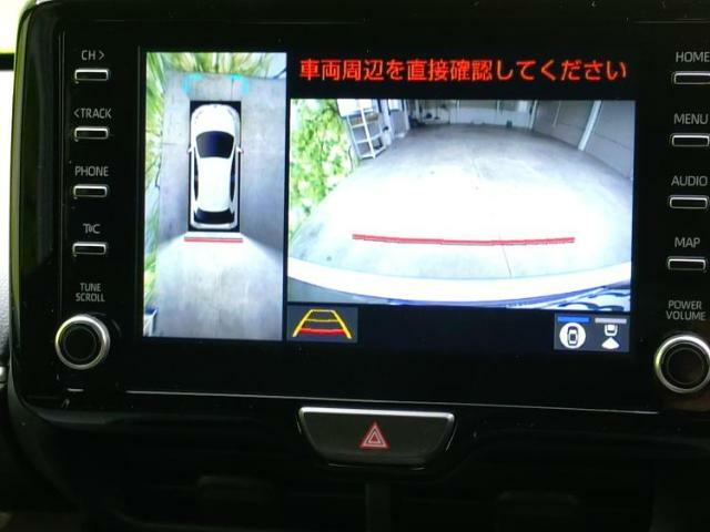 WECARSの展示場では実際に見て、触ってお車をお選びいただけます！知識の豊富な営業スタッフが様々なカーライフをご提案いたします！