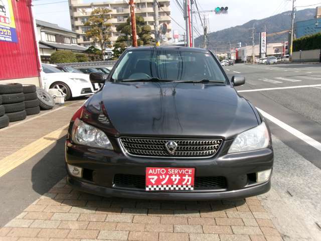 大変程度の良い車輛ですよ！ご来店お待ちしております！