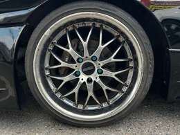 お好みのアルミへのカスタムもご相談ください！