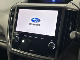 【純正ナビ】人気の純正ナビを装備しております。ナビの使いやすさはもちろん、オーディオ機能も充実！キャンプや旅行はもちろん、通勤や買い物など普段のドライブも楽しくなるはず♪