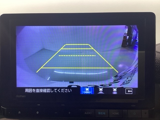 純正メモリーナビとバックカメラ付☆bluetoothオーディオでドライブも好きな音楽を聴いて楽しめます。TV視聴も可能です☆
