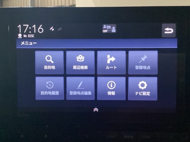 純正メモリーナビとバックカメラ付☆bluetoothオーディオでドライブも好きな音楽を聴いて楽しめます。TV視聴も可能です☆