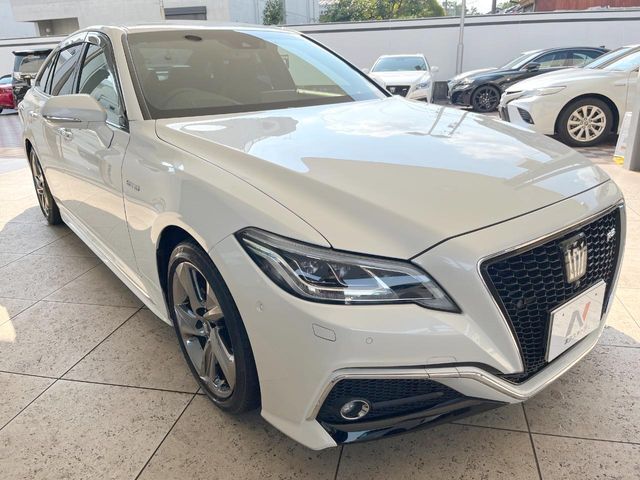 大好評のボディコーティング「弾スプラッシュコート」もご納車までに施工可能。通常のガラスコートと異なる、耐久年数6年の無機質ガラスコーティングが、ボディをキレイな状態に保ってくれます。