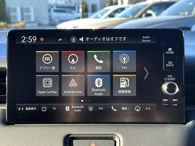 スマートフォン連携機能付きの9インチHonda CONNECTディスプレー。Bluetooth、フルセグ、マルチビューカメラ搭載しております。