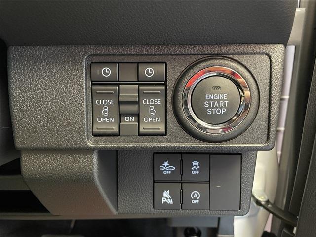 ★キズやへこみもお任せ★　当社のスタートは鈑金工場から、自社鈑金工場で代車も多数保有しており、お困りの際はぜひご相談下さい！！