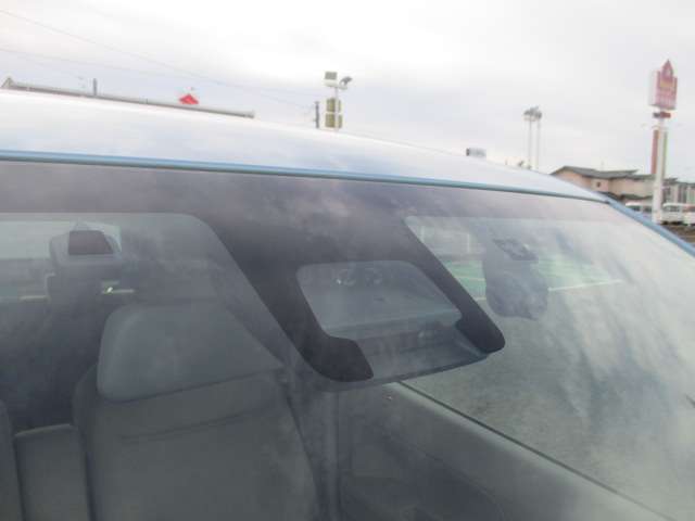 デュアルセンサーブレーキサポート付き！！衝突回避、衝突軽減をサポートします！