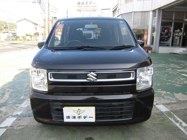 ご希望があれば納車前にボディーのガラスコーティングも承っております！お気軽にご相談ください。