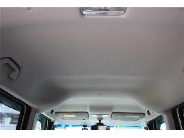 天井のシミなどもありません！綺麗なお車を低価格でお乗り頂けます！ご不明点やご来店のお際は是非お電話でご連絡下さい！無料電話番号は029-828-5331です！！