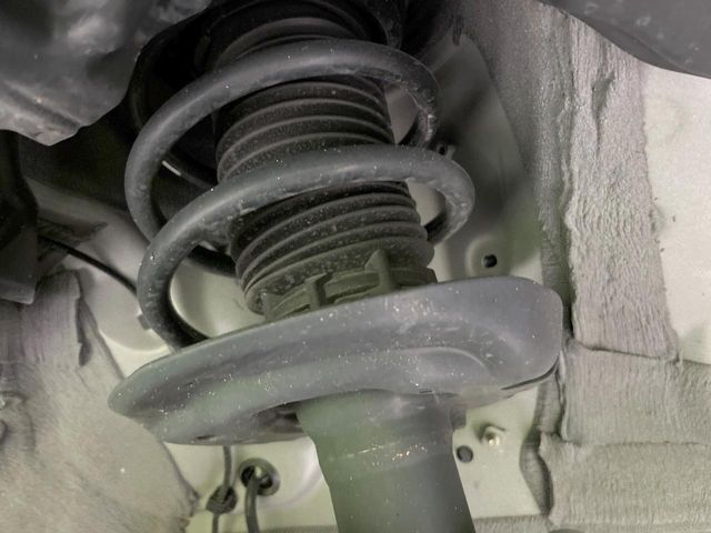 親切・丁寧な専門メカニックスタッフが応対！・車検・点検整備・事故等の修理などアフターサービスも安心。お車のカスタマイズもネクステージのサービススタッフまでご相談ください！