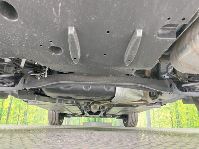 親切・丁寧な専門メカニックスタッフが応対！・車検・点検整備・事故等の修理などアフターサービスも安心。お車のカスタマイズもネクステージのサービススタッフまでご相談ください！