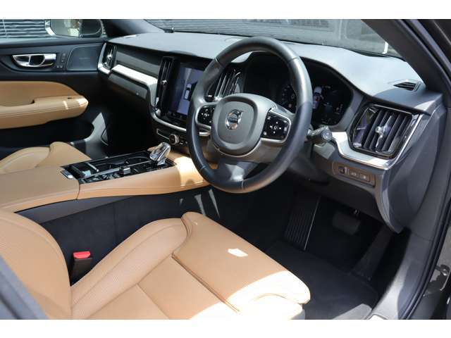 全国納車可能です。納車方法及び費用につきましては、お気軽にコーディネーターまでご相談ください。遠方のご納車の際も我々がしっかりサポートさせて頂きます。お気軽にスタッフまでご相談下さい。