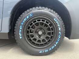 新品アルミホイール　新品マッドタイヤ　TOYOオープンカントリーRT