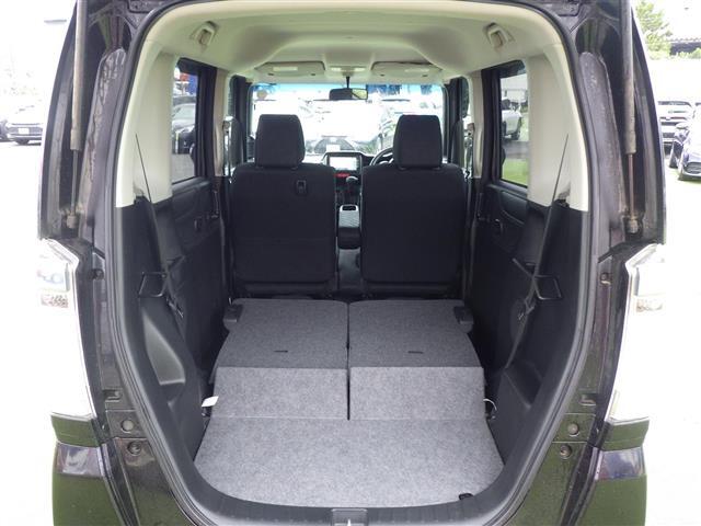 【シートアレンジ】乗せる人数、荷物によってシートをアレンジすれば、ダンボールなどの大きい荷物や、釣り具などの長尺物も載せられそうですね！