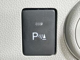 【コーナーセンサー】バンパーに付いたセンサーが障害物を検知！一定の距離に近づくとアラートで教えてくれます♪狭い駐車スペースや車庫入れ時も安心ですね☆