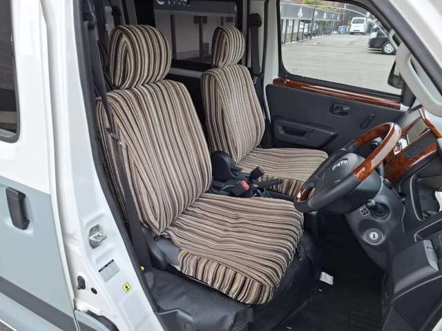 ベッドキット/キャンピングカー/REVO可変式リアシート/キーレスエントリー/ナビTV/バックモニター/ETC車載器/サイドバイザー/キーレスエントリー/テーブルキット/アルトピアーノ特別仕様車