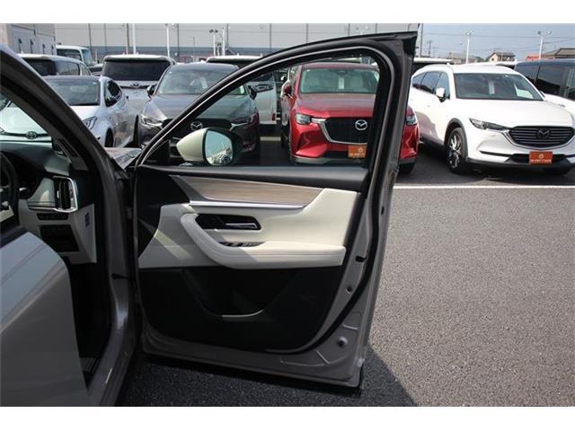 同業者様への販売はお断りさせていただきます。　車検無し車両の場合は、車検を取得したお支払い総額で表示しております。