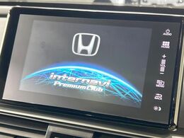 【純正ナビ】人気の純正ナビを装備。オーディオ機能も充実しており、Bluetooth接続すればお持ちのスマホやMP3プレイヤーの音楽を再生可能！毎日の運転がさらに楽しくなります！！