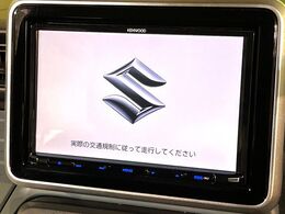 【純正ナビ】人気の純正ナビを装備。オーディオ機能も充実しており、Bluetooth接続すればお持ちのスマホやMP3プレイヤーの音楽を再生可能！毎日の運転がさらに楽しくなります！！