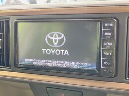 【ナビゲーション】目的地までしっかり案内してくれる使いやすいナビ。Bluetooth接続すればお持ちのスマホやMP3プレイヤーの音楽を再生可能！毎日の運転がさらに楽しくなります！！