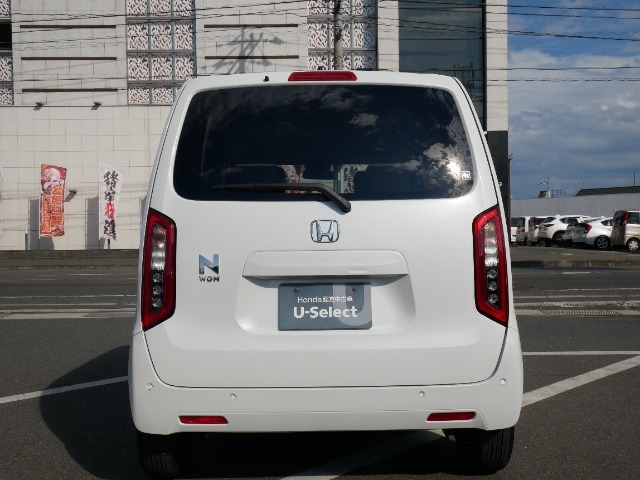 購入時の点検、整備はもちろん、納車後のメンテナンスもHonda車のプロが細やかに。安心の保証と丁寧なサポートで、あなたのカーライフを支えます。