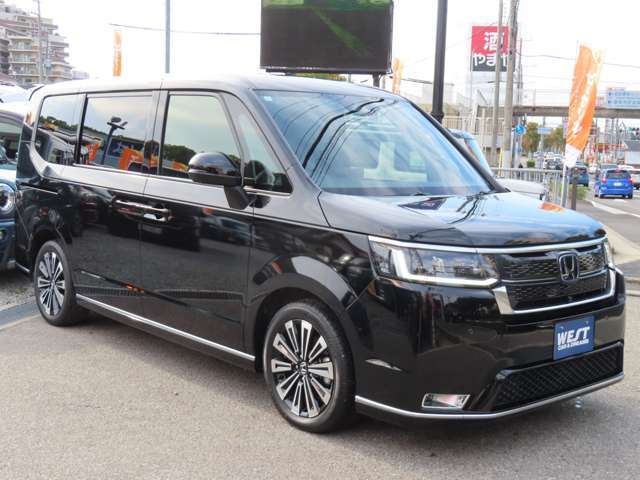 在庫展示場は第二神明『大蔵谷インター』下車、直進3分。　阪神高速北神戸線『永井谷インター』下車、約8分。　　最寄駅はJR明石駅・地下鉄伊川谷駅になります。　ご希望の方は駅まで無料送迎致します！！