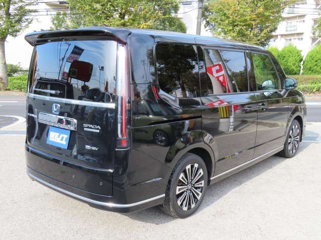 随時在庫状況更新しておりますがご来店の際は該当車両の商談・売約済み・在庫入れ違いを防ぐ為にも、事前にご連絡いただけると幸いです。無料通話ダイヤル　0066-9711-752305直通電話 078-975-1190