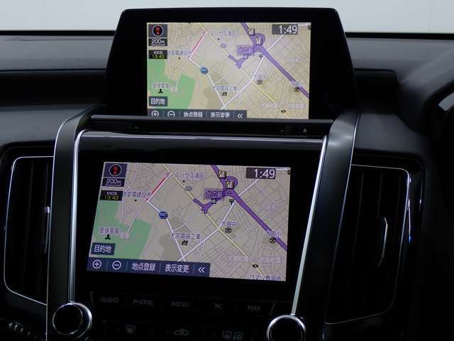 バックカメラも付いています。駐車の時に便利なのはもちろんの事、後方死角にいる子供たちに気が付くことができるので安心安全ですね
