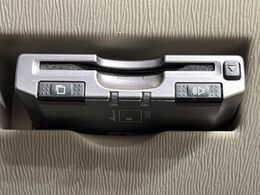 【ETC】高速道路の料金所をストレスなく通過！話題のスポットやサービスエリアに多い「スマートIC」利用時は必須のアイテムです。当店でセットアップを実施、ご納車当日からすぐにご利用いただけます！