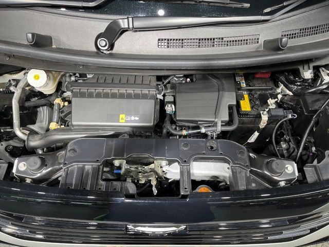 親切・丁寧な専門メカニックスタッフが応対！・車検・点検整備・事故等の修理などアフターサービスも安心。お車のカスタマイズもネクステージのサービススタッフまでご相談ください！