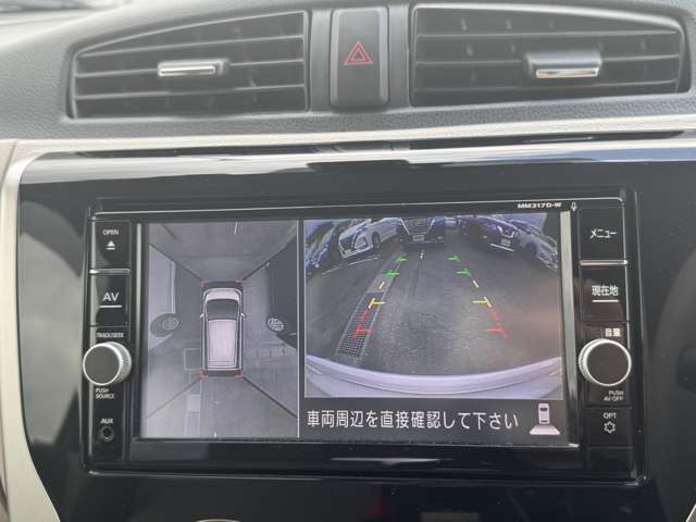 【カーナビゲーション】大変便利なナビ付。多彩な機能がございますのでご不明な点などございましたらお問い合わせくださいませ。