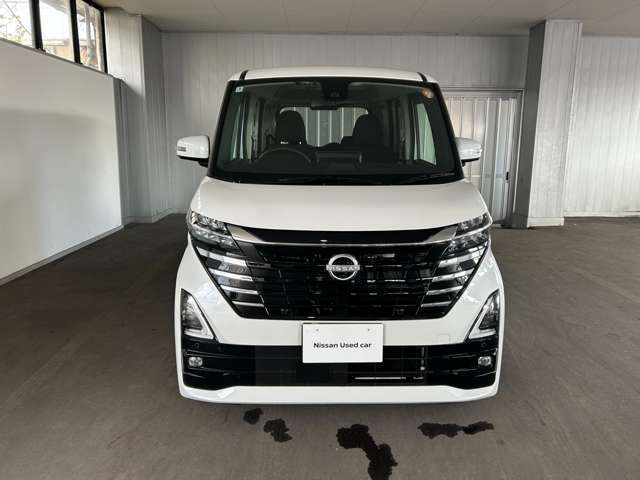 車両感覚もつかみやすいため、狭い道でも安心して運転できます。