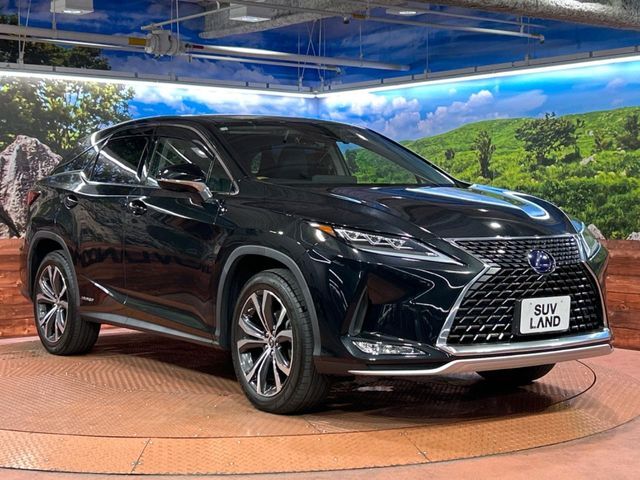 大好評のボディコーティング「弾スプラッシュコート」もご納車までに施工可能。通常のガラスコートと異なる、耐久年数6年の無機質ガラスコーティングが、ボディをキレイな状態に保ってくれます。