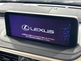 【12.3インチワイドナビ】高級感とインパクトのある大型ワイドナビを装備。各種オーディオ操作はもちろん、横長ワイド画面でのマップ2分割表示など、利便性も高いナビです♪