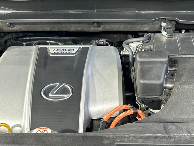 親切・丁寧な専門メカニックスタッフが応対！・車検・点検整備・事故等の修理などアフターサービスも安心。お車のカスタマイズもネクステージのサービススタッフまでご相談ください！