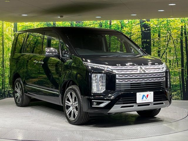 高透明度のガラス皮膜で撥水はもちろん、上質なツヤ・光沢を実現。紫外線や酸性雨から大切な愛車を保護し、色あせ・劣化を防止。「弾スプラッシュコート」、「弾プリミッサコート」からお選びいただけます。