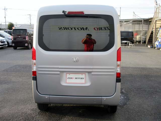 【ZERO MOTORS上尾店コンパクト＆軽自動車専門店】　展示台数在庫400台以上の大型展示場です。（埼玉県上尾市）軽自動車・軽バン・軽ワゴン・HVコンパクトカー・コンパクトカーなど多数展示中です。