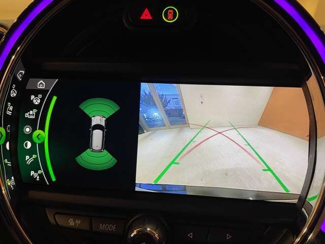 「カーセンサーを見て電話しました」とお伝えください。ご不明点等は0120-77-8440までご連絡ください。全国納車対応可能（有償）、各種ローンプランもご用意しております。