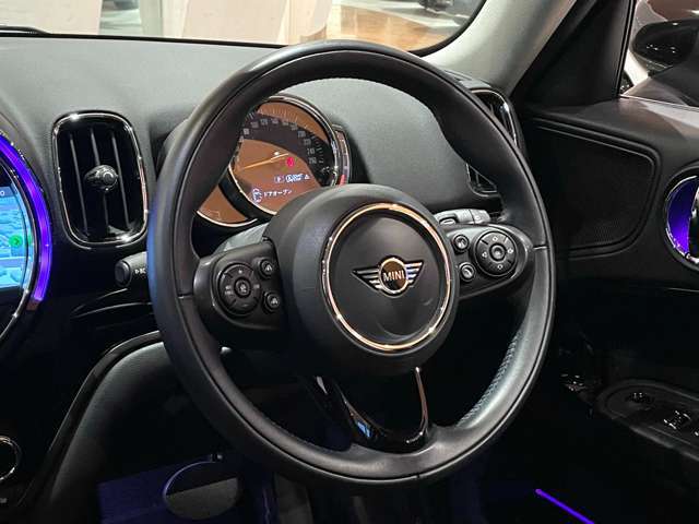 コンセプトは【五感で較べる】。お気軽にスタッフにお尋ね下さい！