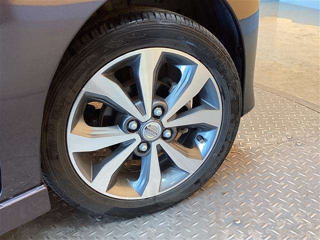 ■□■□■ 登録（届出）済未使用車はノルマ達成のために作られた走行100km未満、かつ初度登録または初度届出された車両でいわゆるアウトレット車です■□■□■