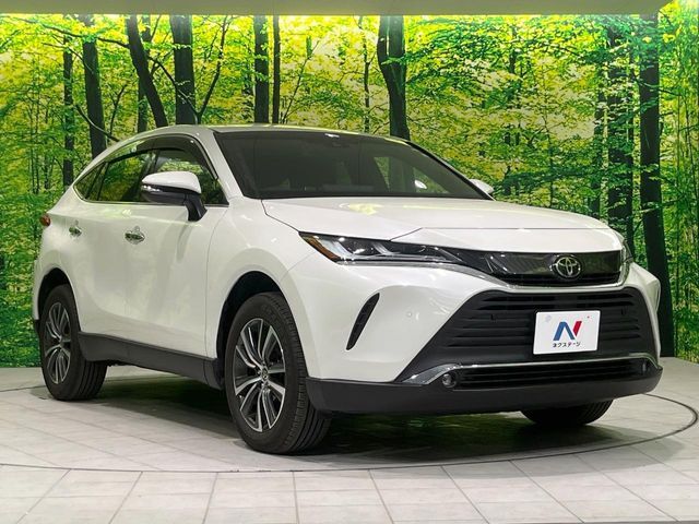 大好評のボディコーティング「弾スプラッシュコート」もご納車までに施工可能。通常のガラスコートと異なる、耐久年数6年の無機質ガラスコーティングが、ボディをキレイな状態に保ってくれます。
